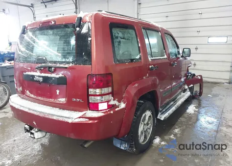 2008 Jeep Liberty Sport z USA, uszkodzony, nr VIN 1J8GN28K78W193363